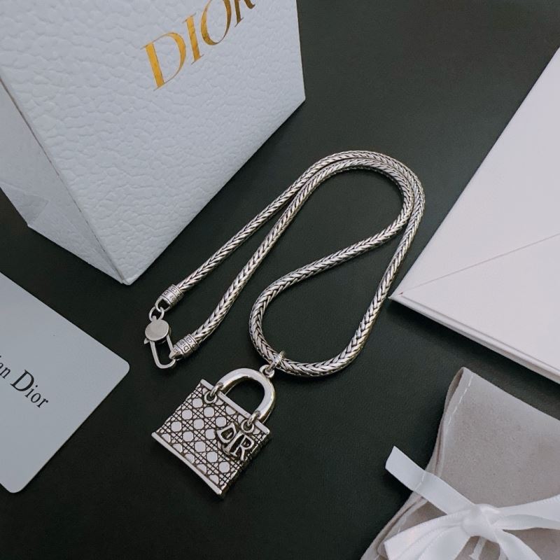 Christian Dior Necklaces